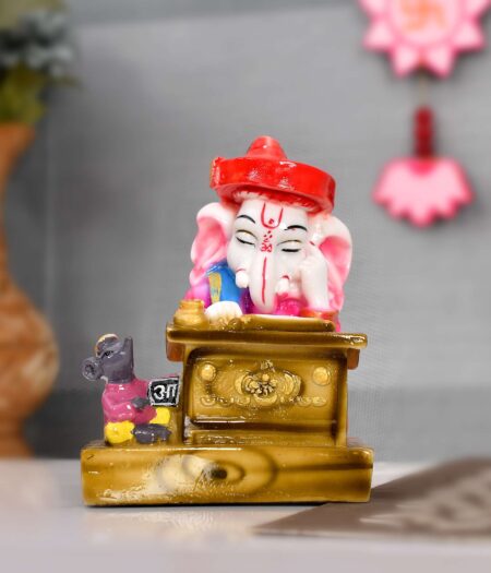 Thinking Lord Ganesha Statue with Mouse